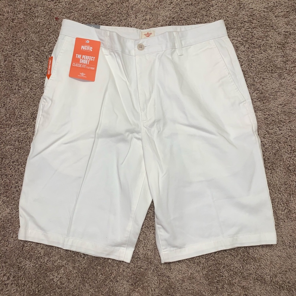 NWT Dockers Men’s Pacific Collection White Shorts